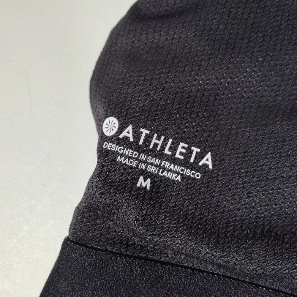 Athleta Hyper Focused black high‎ neck strappy sports bra M